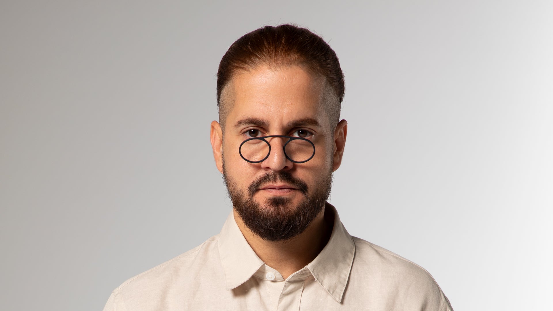 Brille ohne Bügel